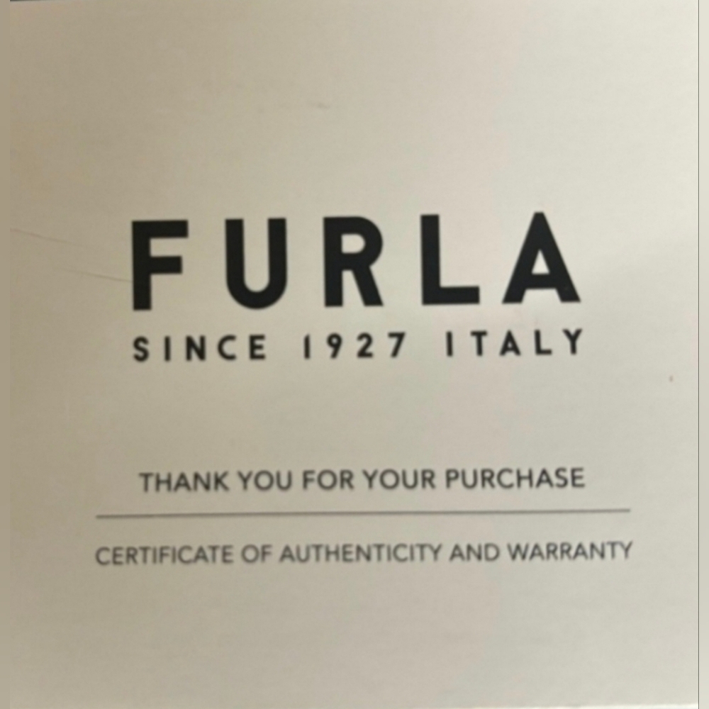 FURLA HEART RING 💛🤍 Size 7 - Picture 6 of 9